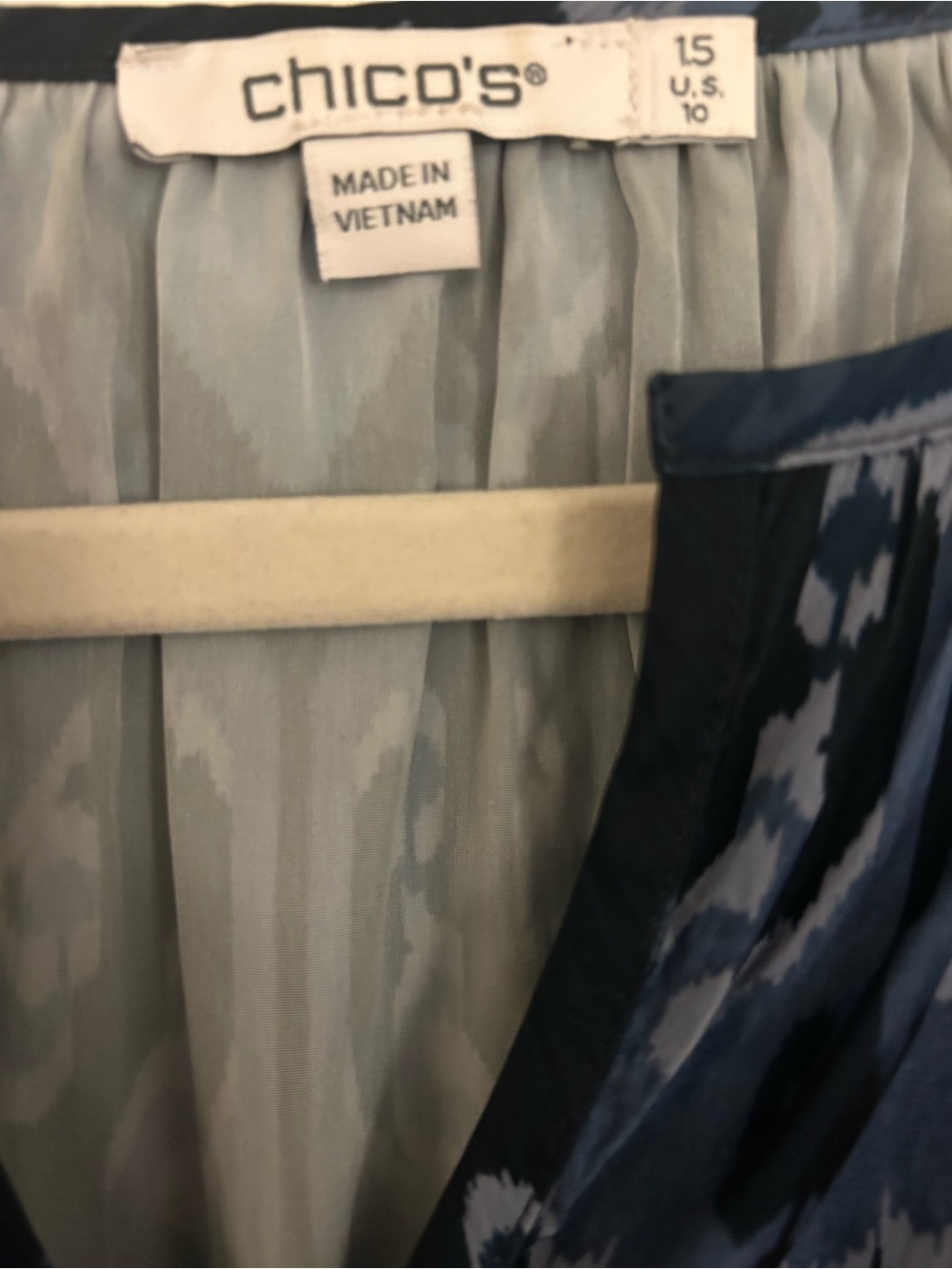 Chico's Blue Patterned blouse. Long sleeve. Smoke free home. Worn once. - Picture 4 of 4